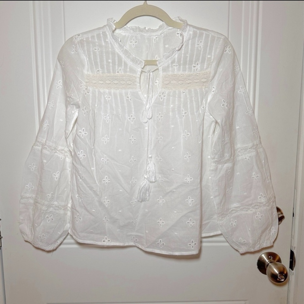 White Embroidered Blouse with‎ Tassels Sz Small